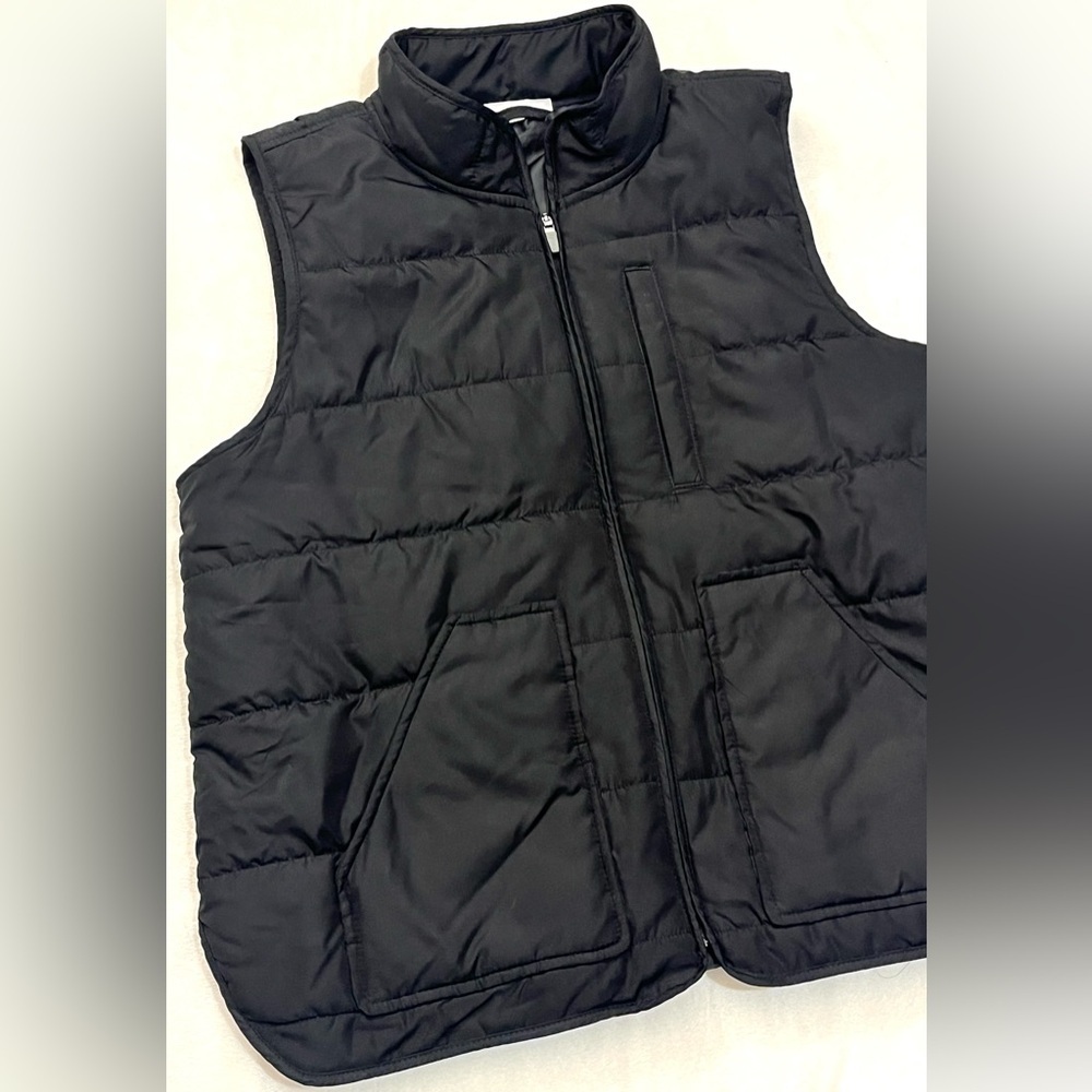 Maurices Outerwear Women’s Black Winter Zip Up Puffer Vest Size Large - Picture 3 of 15